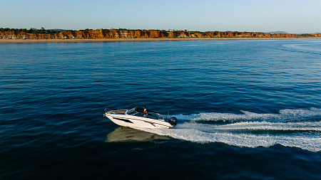 Катер Finnmaster T8